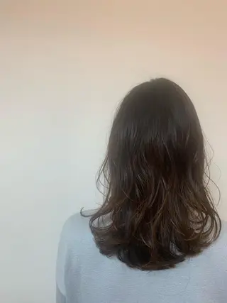 ロング カラー パーマ 門田 晴佳の眉毛・アイブロウイメージ