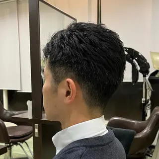 メンズ 石田゛ ですっのヘアスタイル