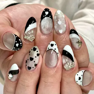 ネイル VOGUE ×SWANのネイルデザイン