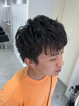 ショート maya レイヤーカットのヘアスタイル