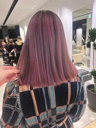 セミロング 艶カラーリスト 🌈銀座🌈牛込萌香のヘアスタイル