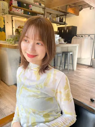 ミディアム カラー 結べるレイヤーボブ くびれLady表参道のヘアスタイル