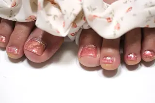 ネイル ママリンド　志村坂上店所属・しみ えんのネイルデザイン