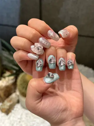 ネイル ∴Sanae. ∴ トータルビューティーのマツエク・マツパデザイン