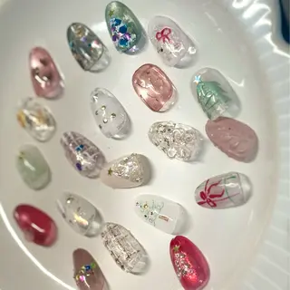 パーマ angelina星が丘店（旧：angelina東山公園駅前店）所属・KAORI🦄 星ヶ丘徒歩1分サロンのネイルデザイン