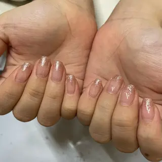 ネイル ビオール エトレ （Be All etre）所属・坂本 美玖のネイルデザイン