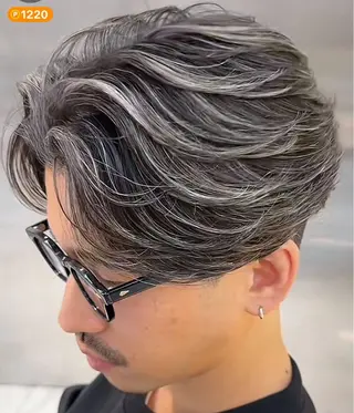ショート カラー パーマ メンズ 佐竹 楓のヘアスタイル