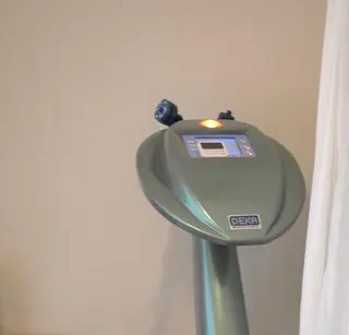 ヘアアレンジ メンズ キッズ ネイル マツエク・マツパ アイブロウ 頭ｽｯｷﾘ疲労回復 ﾄﾞﾗｲﾍｯﾄﾞのエステ・リラクイメージ