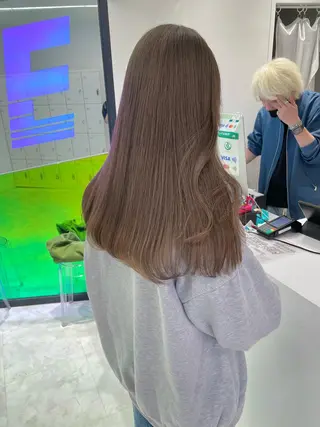 ロング カラー 💖韓国×王道 ハイトーン💖のヘアスタイル