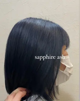 ショート カラー justbeauty CiNQのヘアスタイル