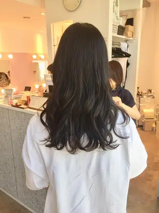 セミロング 所渉/韓国レイヤー /ウルフカットのヘアスタイル