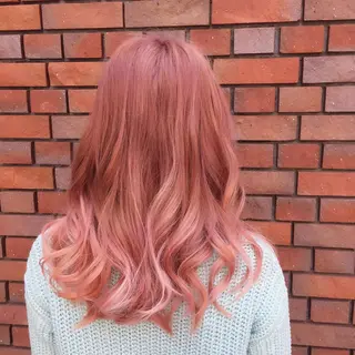 セミロング FÜRSTIN所属・西村髪質改善 ブリーチ縮毛矯正のヘアスタイル