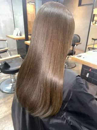 ロング ラフィスヘアー シン 大分店所属・ラフィスヘアー 大分店のヘアスタイル