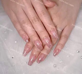 ネイル shineジェル& チップ長さだしのネイルデザイン