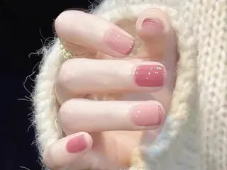 ネイル MoonNail リサのネイルデザイン