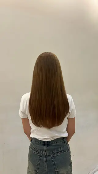 ロング 似合わせ 透明感カラーアヤナのヘアスタイル