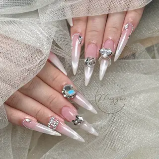 ネイル Maggie Nail🦩のネイルデザイン