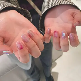 ネイル esby Loely MIZUKIのネイルデザイン