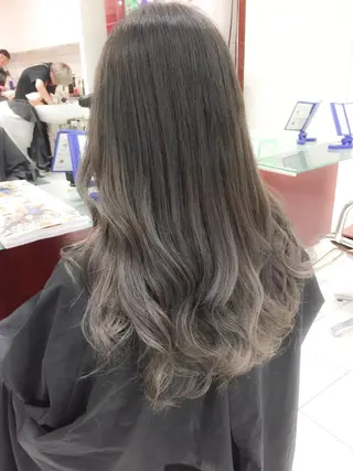 セミロング カラー モテ髪透明感❤️ デイズヘアカラーのヘアスタイル