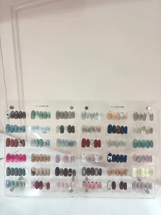 ネイル BEAUTY LINE 藤沢店所属・🐬🌺 SHIHOのネイルデザイン