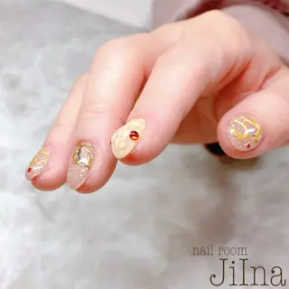 ネイル JiIna nailのネイルデザイン