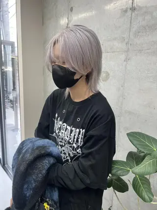 ショート 🩵albis/めい 大宮/ブリーチ🦋のヘアスタイル