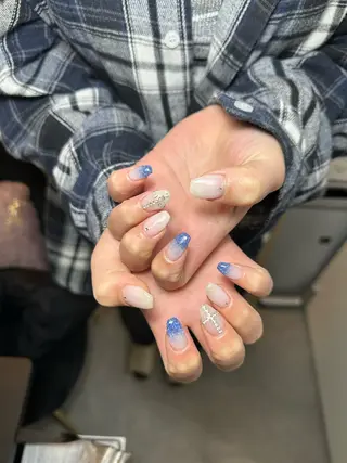 ネイル ATELIERHARLOW所属・nailist MOEのネイルデザイン