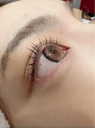 マツエク・マツパ 横山 千春のヘアスタイル