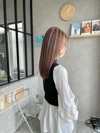 ロング カラー mood tatemachiのヘアスタイル