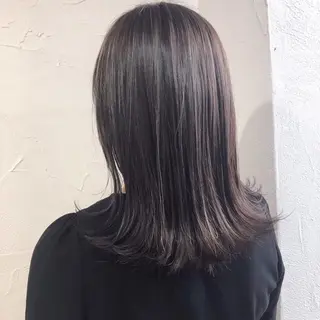 セミロング カラー 藤井 貴美子のヘアスタイル