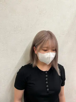 ショート カラー 寒色 ♡ レイヤー ┊︎miyuのヘアスタイル