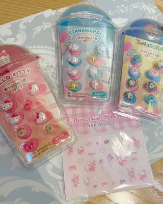 ネイル atelier fig所属・💐 SATSUKIのネイルデザイン