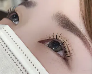 パーマ 奥野 莉彩 🪽🫧の眉毛・アイブロウイメージ