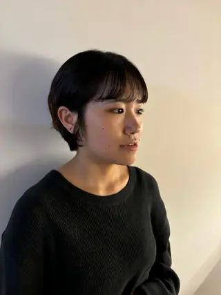 ショート ウシロダ メグミのヘアスタイル