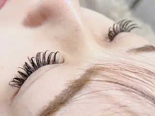 マツエク・マツパ Lyspois natsuのマツエク・マツパデザイン