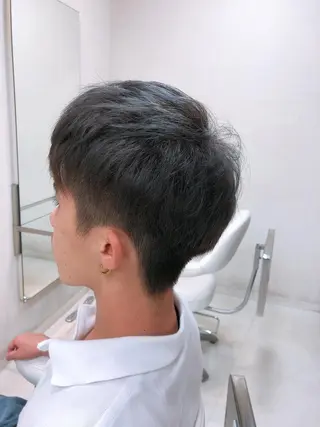 メンズ 阿部 美咲のヘアスタイル