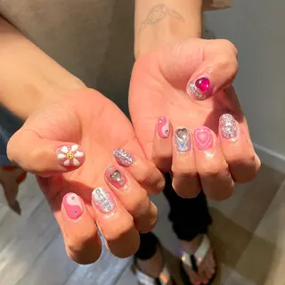 ネイル 新井 ひなののネイルデザイン