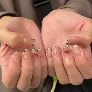 ネイル MODA MANAMIᵕ̈のネイルデザイン