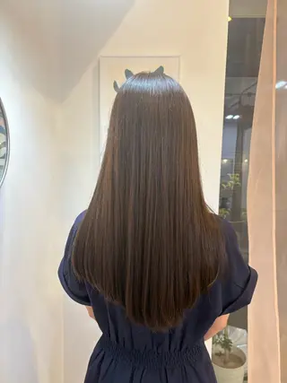 カラー やの こはくのヘアスタイル