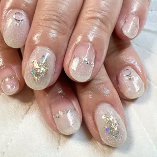 ネイル キャンアイドレッシー六本木店所属・MIKA／耳ツボ ／マグネットネイルのネイルデザイン