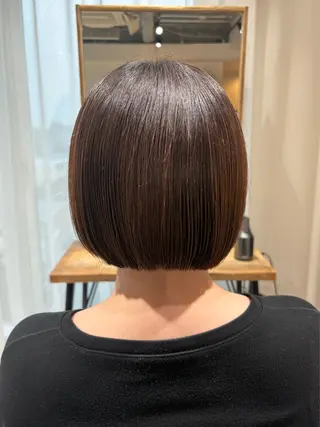 ショート aina / n.w.hのヘアスタイル