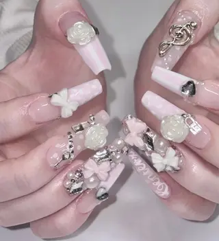 ネイル NiJi Nailsのネイルデザイン