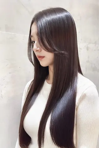 ロング 銀座terrace所属・🫧透明感／艶カラー 🫧Ryuseiのヘアスタイル