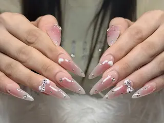 ネイル Julli ジュリのネイルデザイン