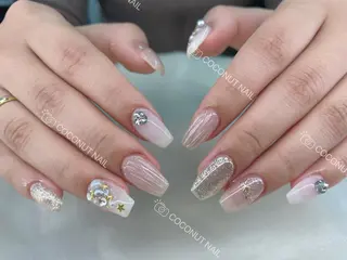 ネイル 神田 ココナッツのネイルデザイン
