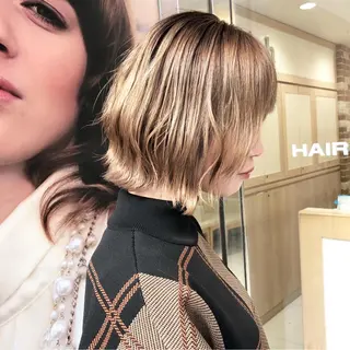 ショート カラー 中川 あすきのヘアスタイル