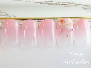 ネイル Viseo《6週間 長持ちパラジェル》のネイルデザイン