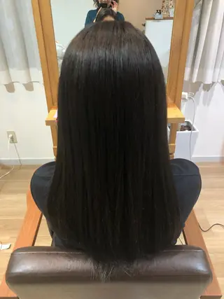 ロング カラー Ate by little所属・青木 梢のヘアスタイル