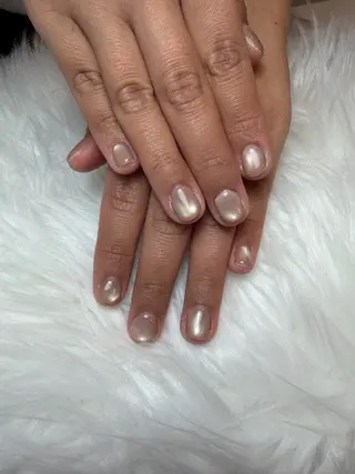 ネイル VOUGE所属・漆下 菜緒のネイルデザイン