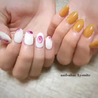 ネイル Lysmite所属・岩本 美香のネイルデザイン